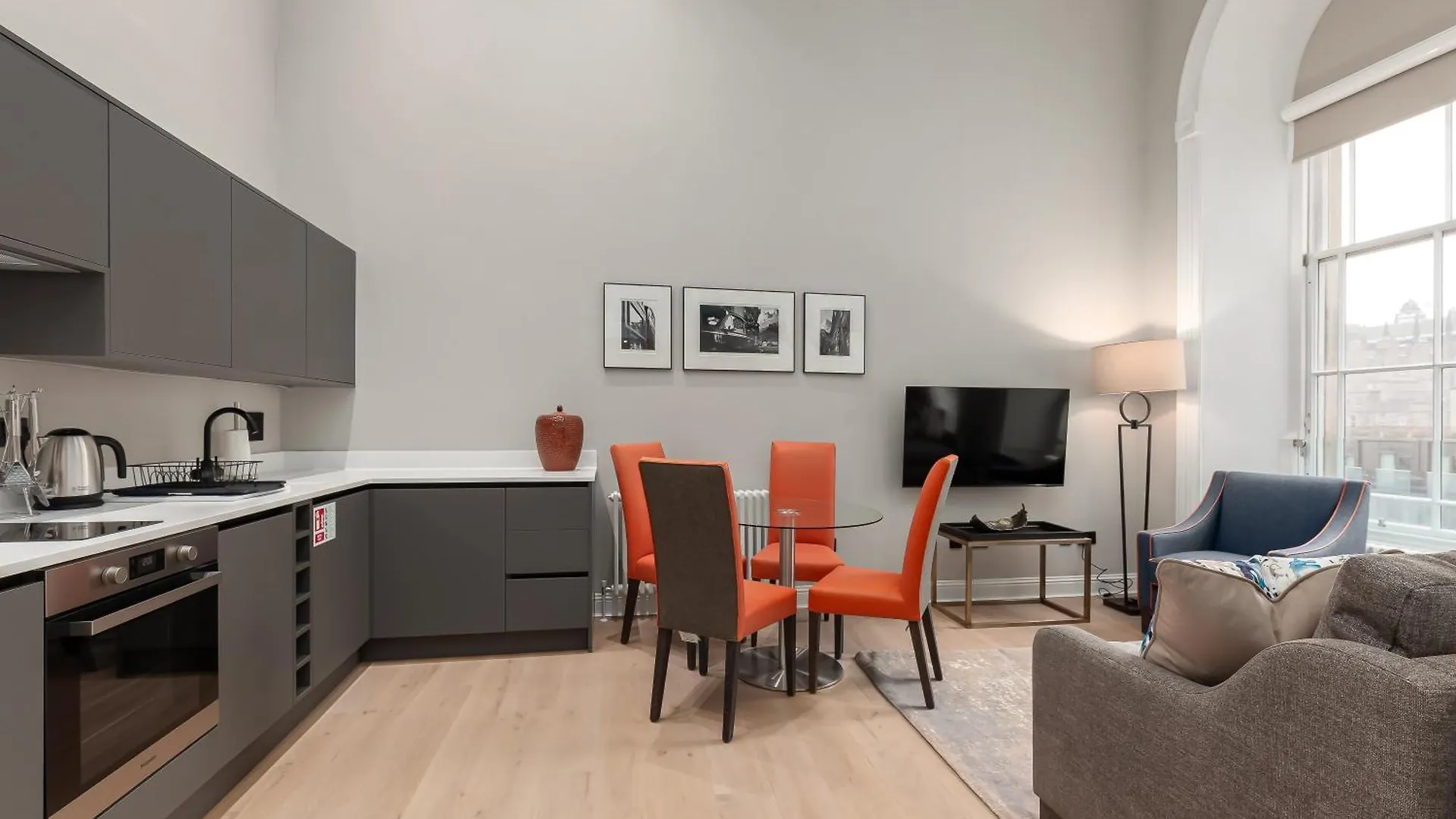 Destiny Scotland George IV Apartments Edinburgh