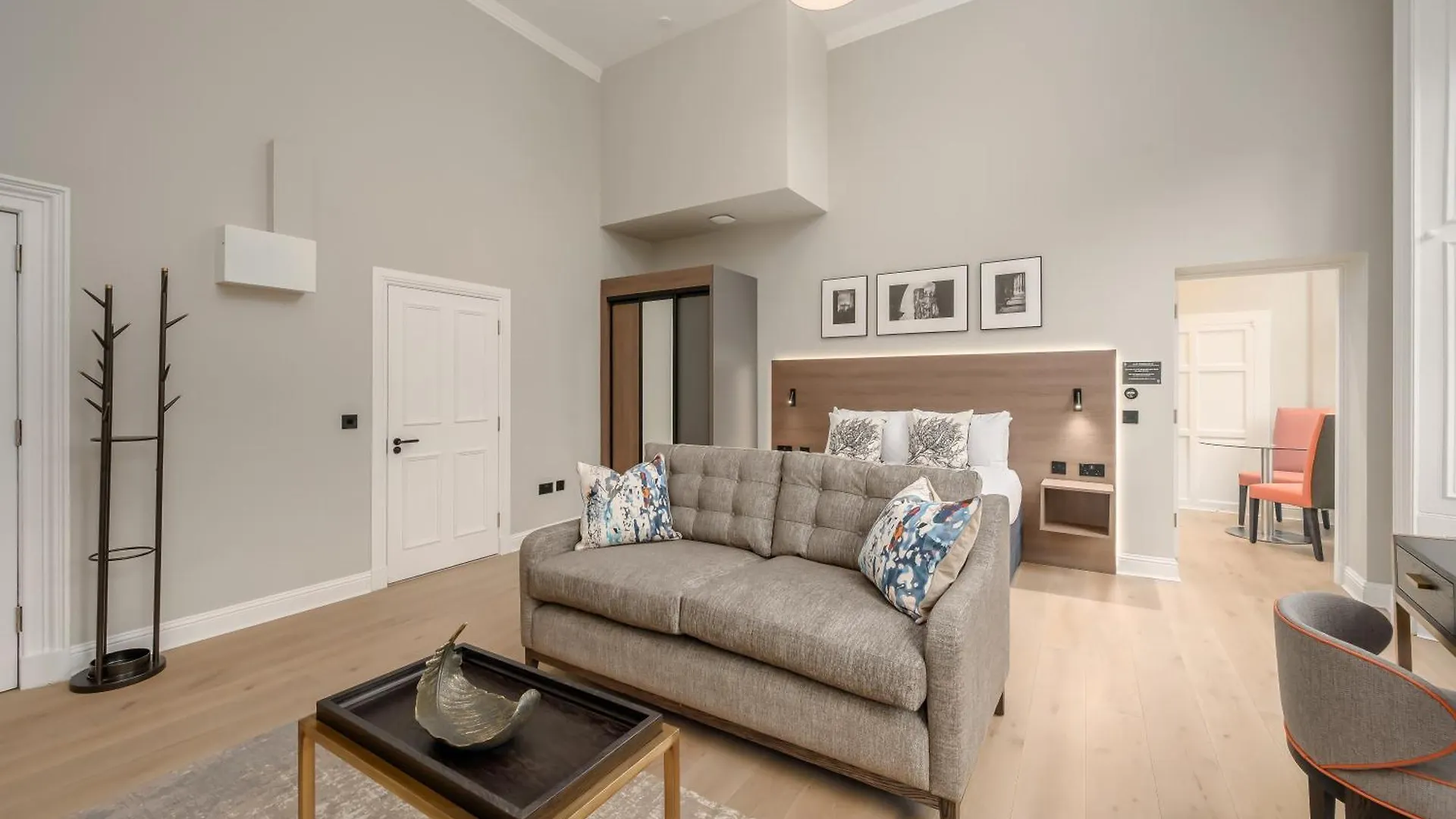 Destiny Scotland George IV Apartments Edinburgh