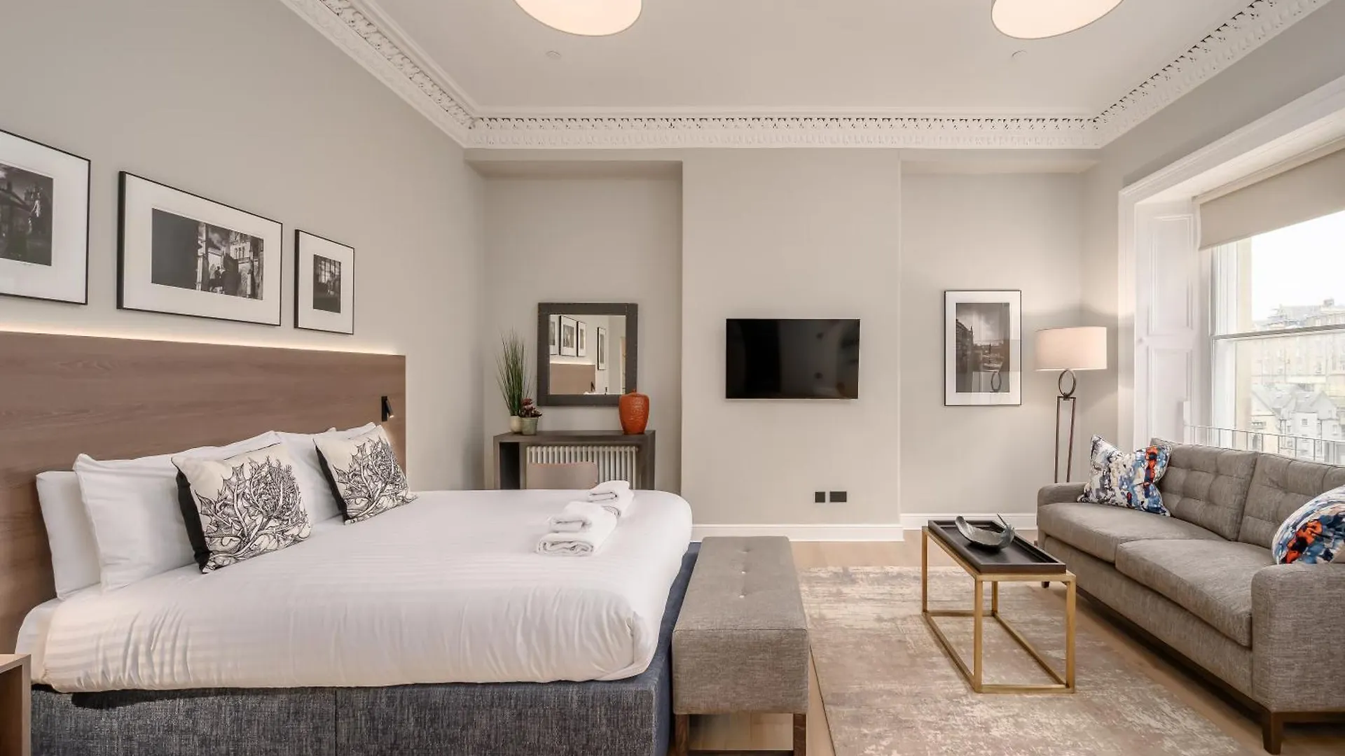 Destiny Scotland George IV Apartments Edinburgh