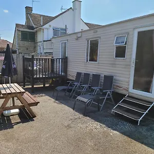 The Jackdaw Pub Self Catering Static Caravan Free Breakfast Supplied Bed & Breakfast Tadcaster