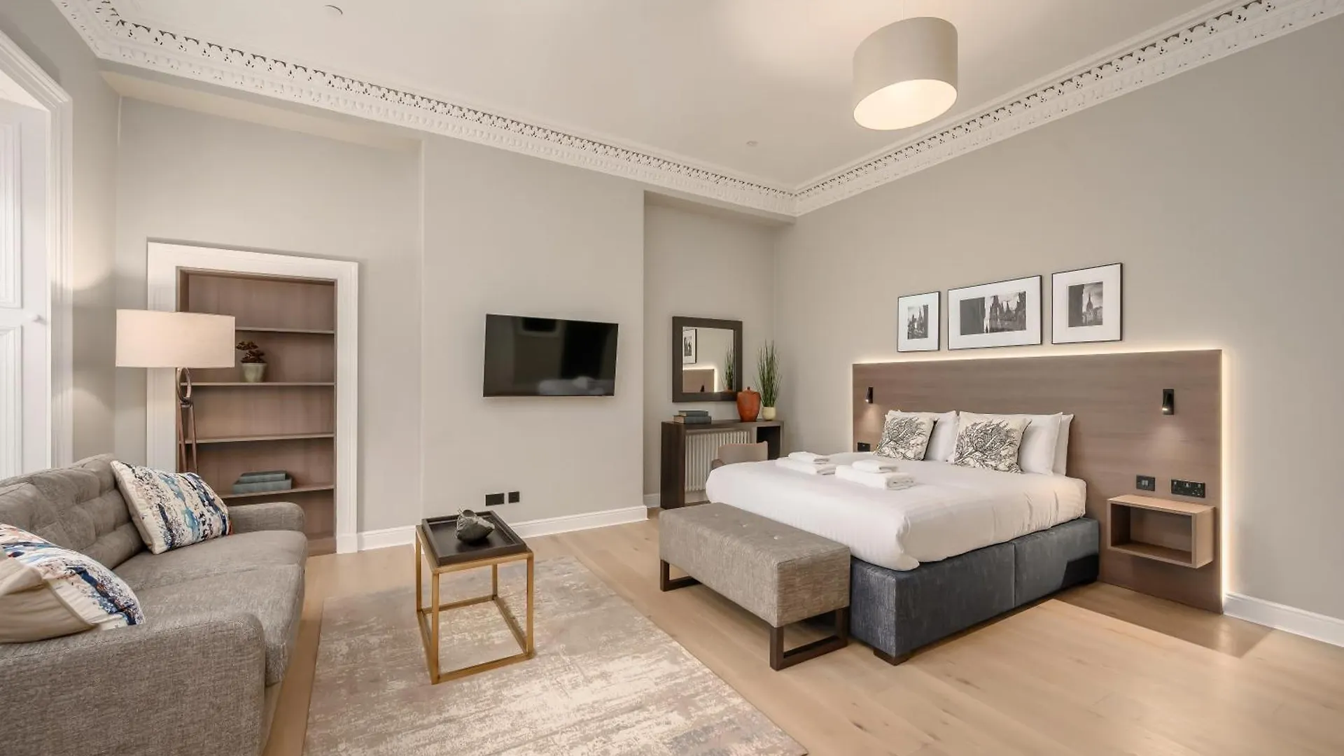 Destiny Scotland George IV Apartments Edimburgo Regno Unito