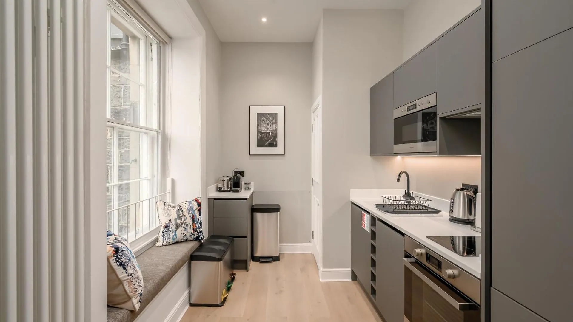 Destiny Scotland George IV Apartments Edimburgo Regno Unito